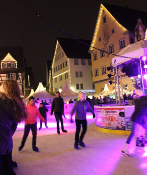 SIG on ice – Eisbahn auf dem Festplatz bei der Stadthalle