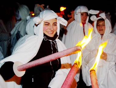 Traditioneller Geisterzug