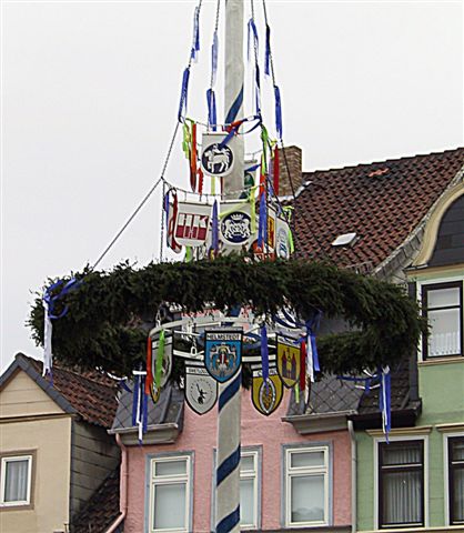 Ab in die Mitte! Ab in die Mitte!