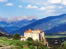 Kunstausstellung im Schloss Kastelbell