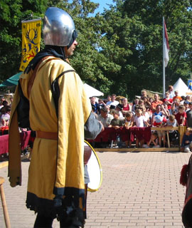 Mittelalterliches Burgspektakel auf der Osterburg 2019