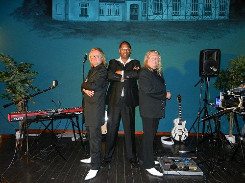 GOSPEL pur – Konzert mit Toni Lorenzo GOSPEL pur – Konzert mit Toni Lorenzo