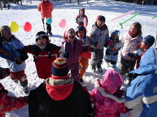 Osterparty in der Kinderschiwelt