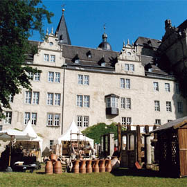 Frühlingszauber auf Schloss Wolfsburg